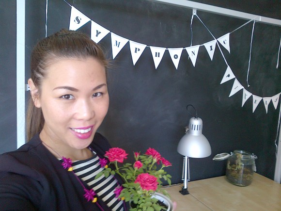 I think the office is looking pretty bright and happy yes?!