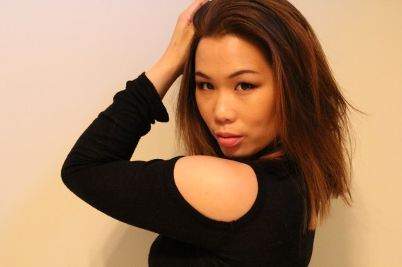 Has kind of a blunt cut ends where its cut pretty straight. 